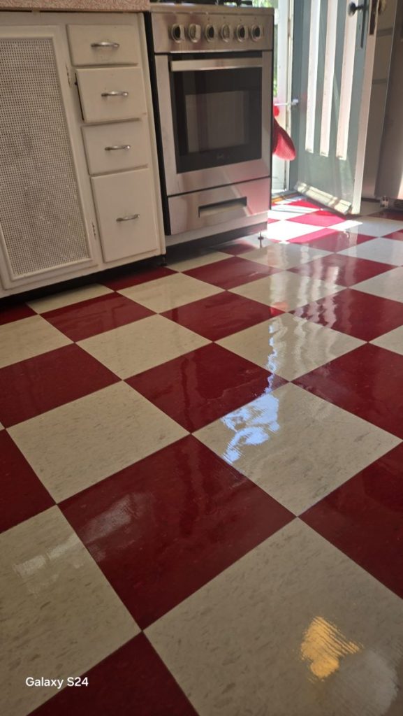 Professional kitchen floor cleaning in Richmondtown, Staten Island