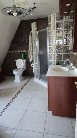 Deep cleaning of residential bathroom.